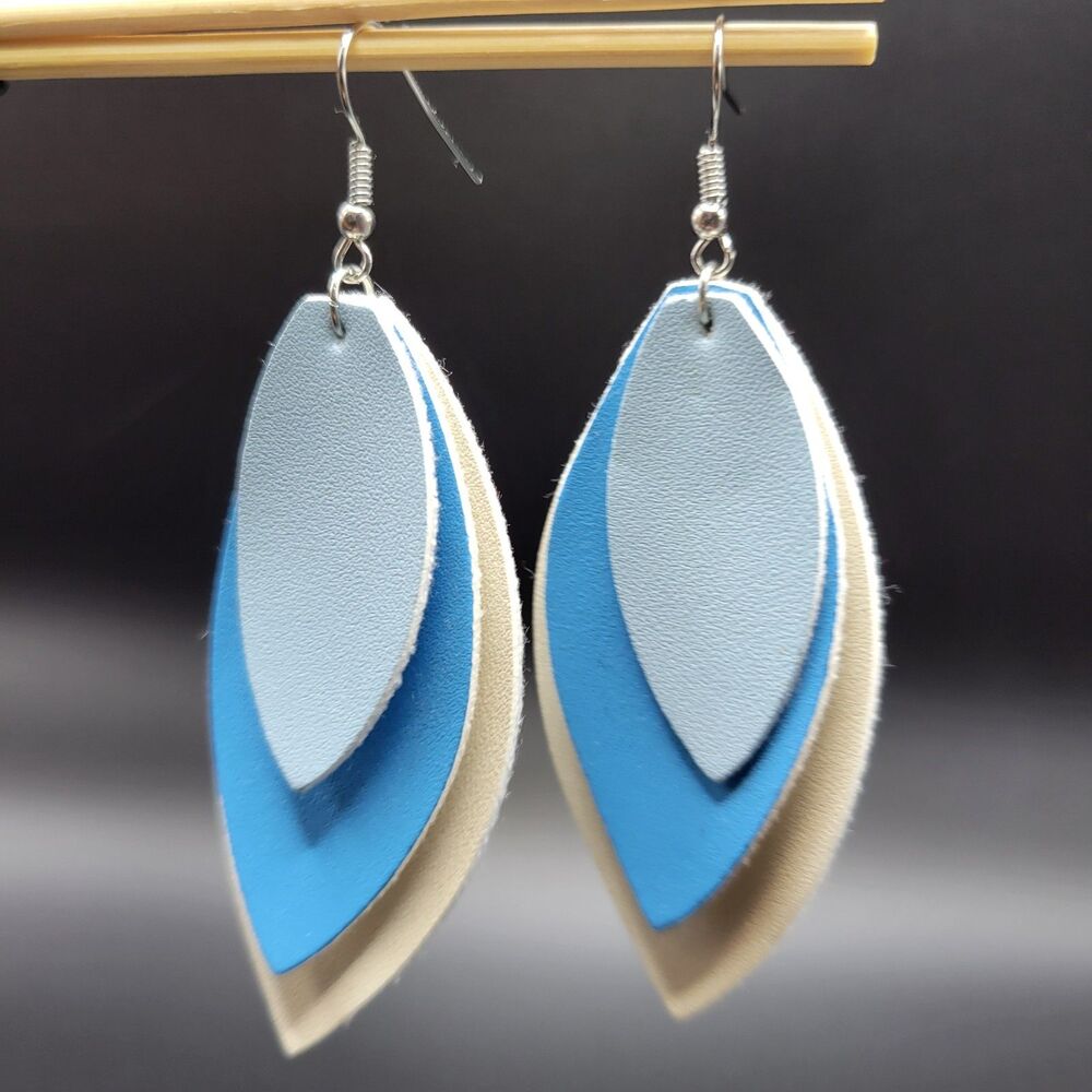 Unbranded Medium Layered Leaf Dangle Women Blue Faux Leather Lightweight Boho